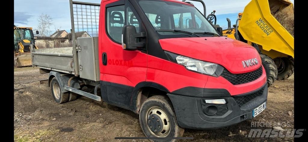 Iveco 35C 13 皮卡车