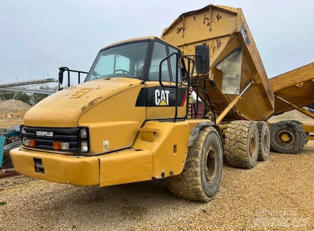 CAT 730 铰接式自卸车