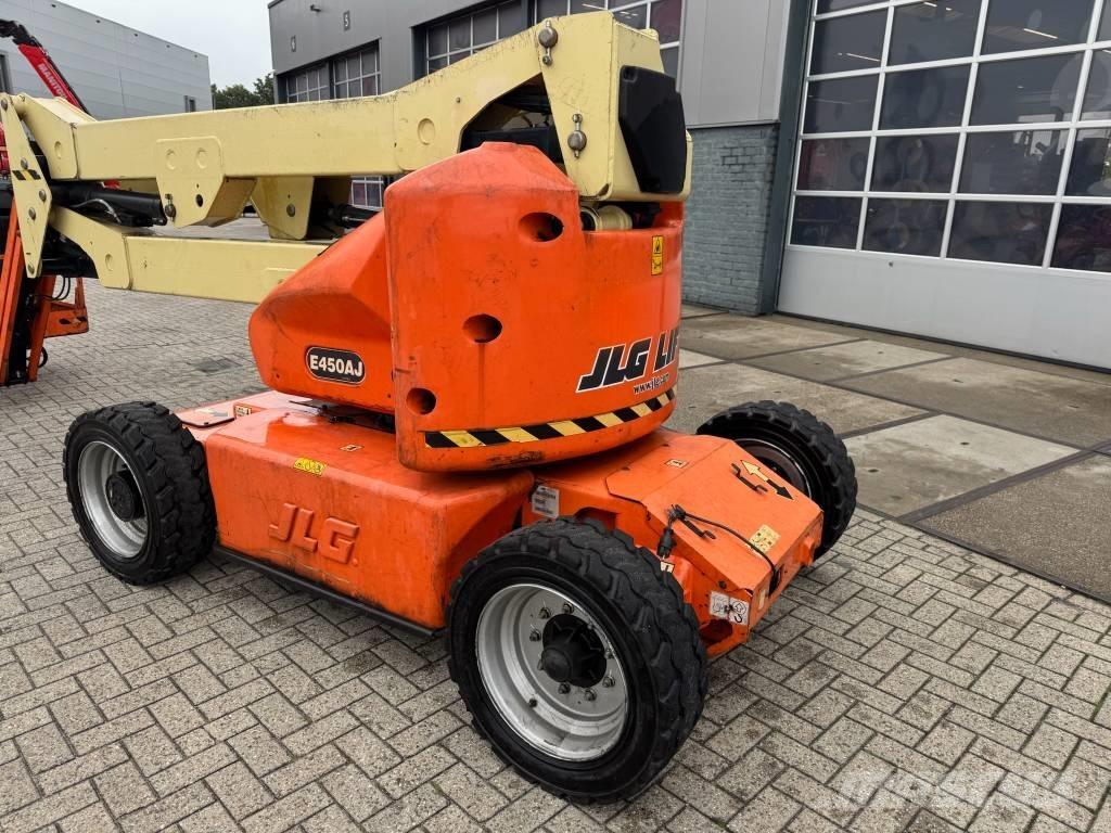 JLG E 450 AJ 曲臂高空工作平台