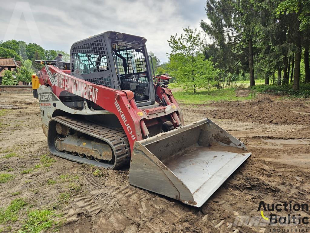 Takeuchi TL12V-2 履带式装载机
