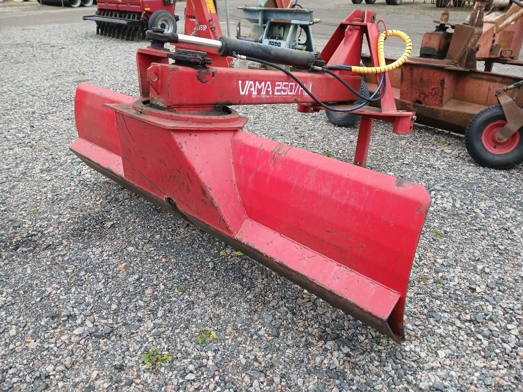 Vama 250 HJ1 刮路机