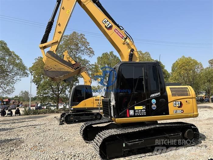 CAT 313D2GC 中型挖掘机