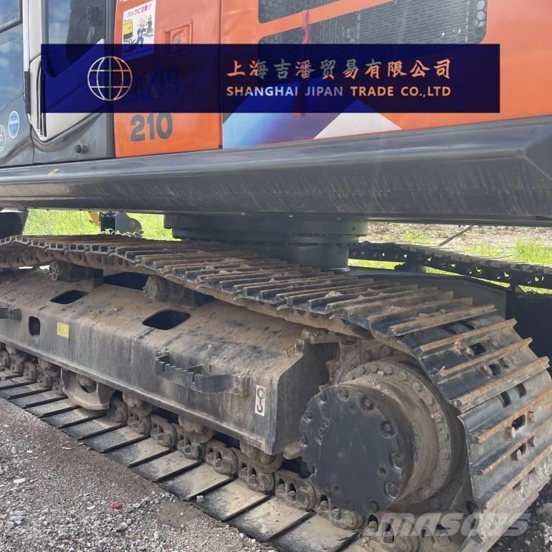 Hitachi ZX 210 履带挖掘机