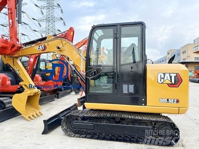 CAT 305.5 E2 小型挖掘机