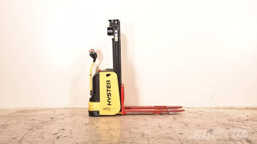 Hyster S 1.0-24 手推堆垛车