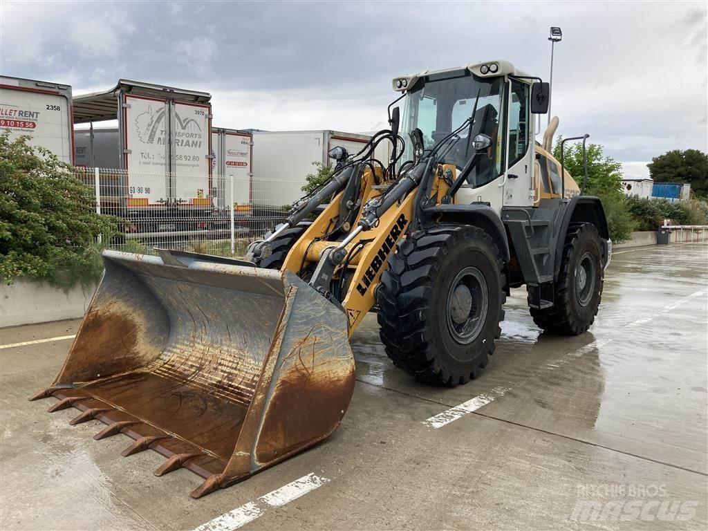Liebherr L 538 轮式装载机