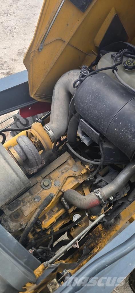 John Deere 310 L EP 反铲装载机