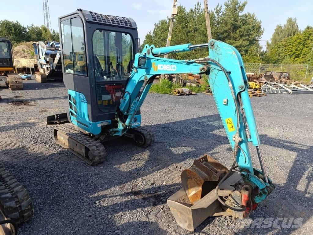 Kobelco SK 17 SR-3 小型挖掘机