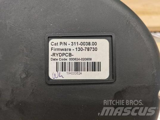 CAT 938H meter 电子设备