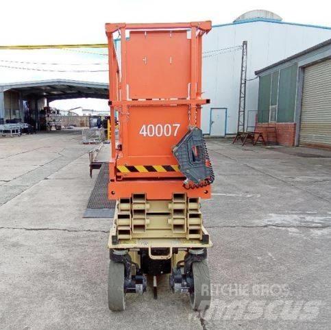 JLG 2032 ES 剪叉式升降机