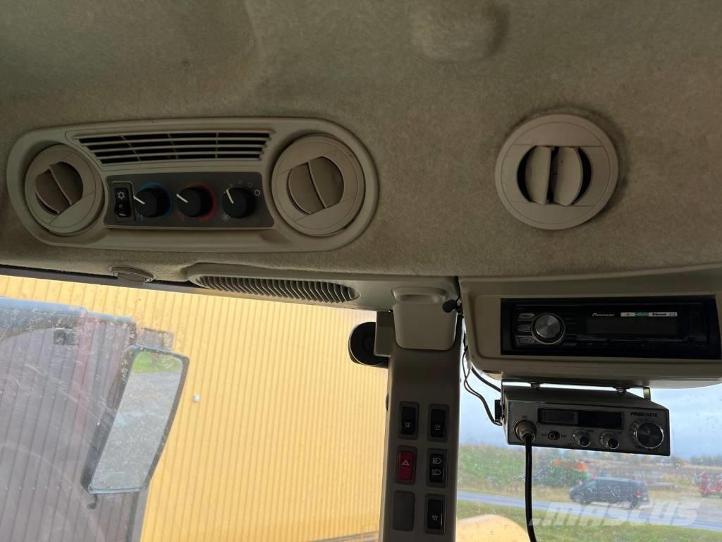 John Deere R4040i 自走式喷雾机