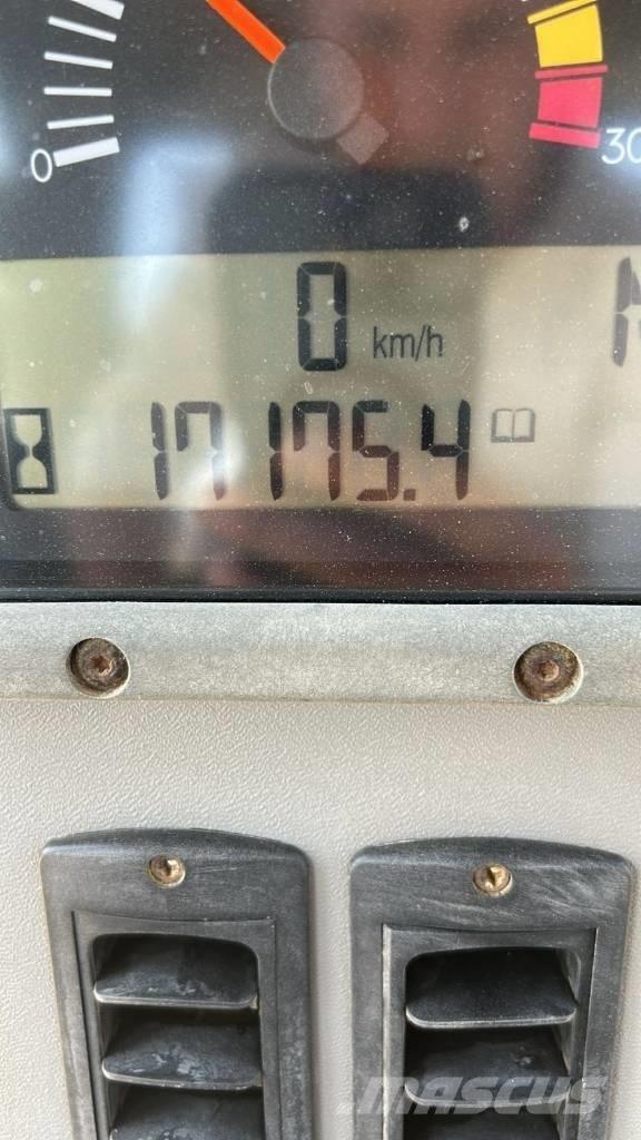 CAT 160 M 平地机/推土机