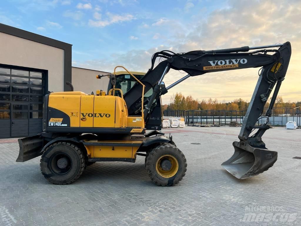 Volvo EW 140 C 轮式挖掘机