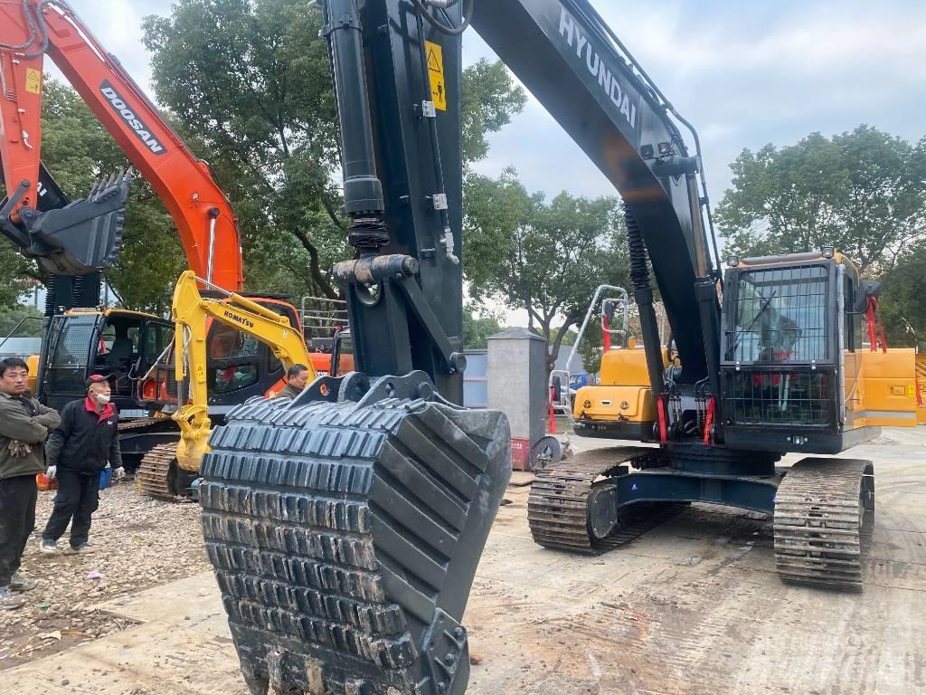 Hyundai R220LC-9S 履带挖掘机