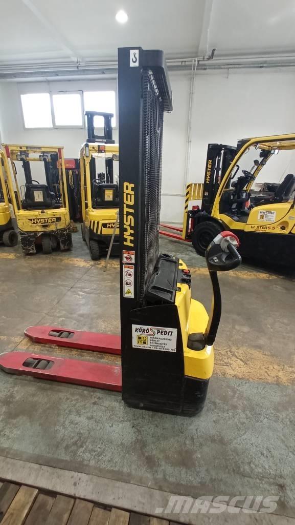 Hyster S 1.0 E 手托盘堆垛机