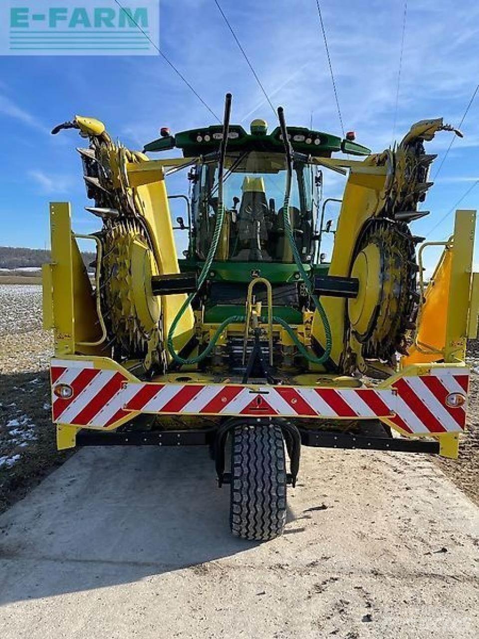 John Deere 8500 自走式青贮饲料收割机