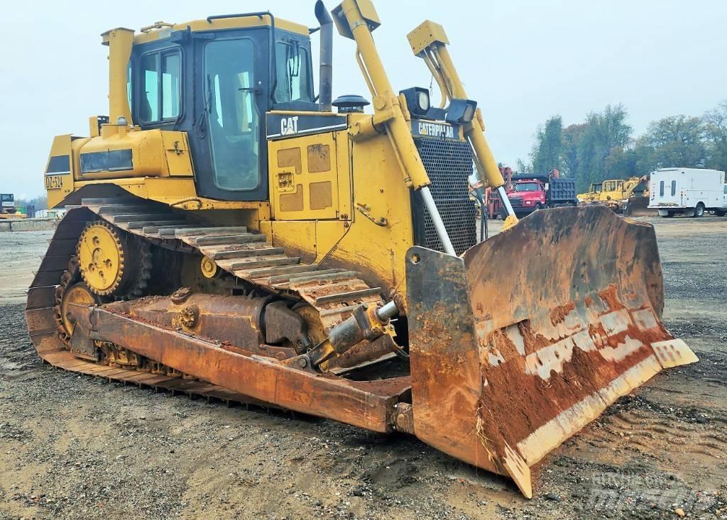CAT D 6 R II 履带式推土机