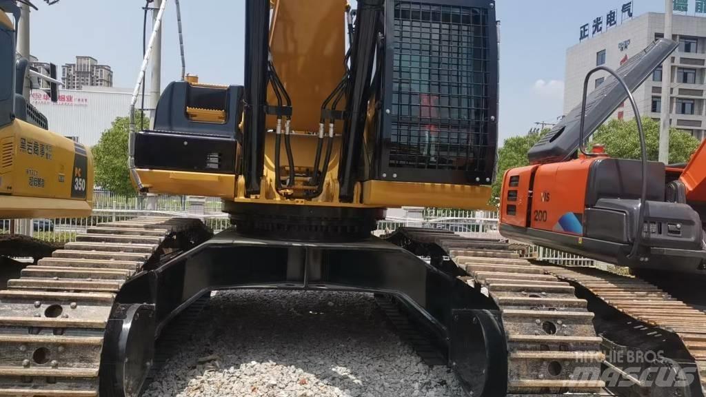 CAT 340 履带挖掘机