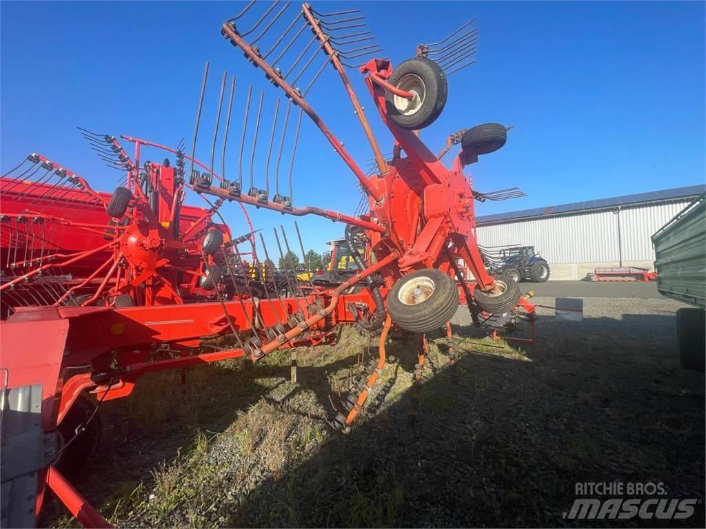 Kuhn GA 8020 料堆整形机