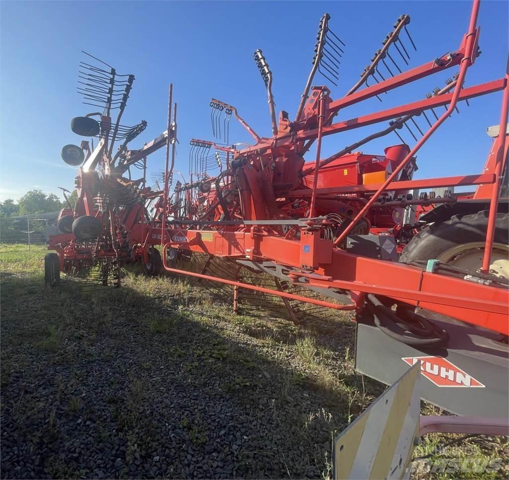 Kuhn GA 8020 料堆整形机
