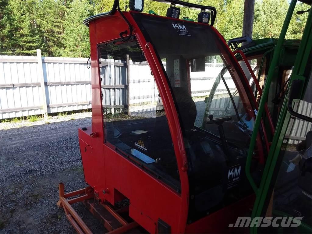 Komatsu 951 驾驶室与内部