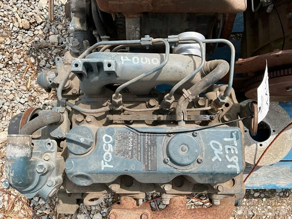 Kubota D 1703 发动机