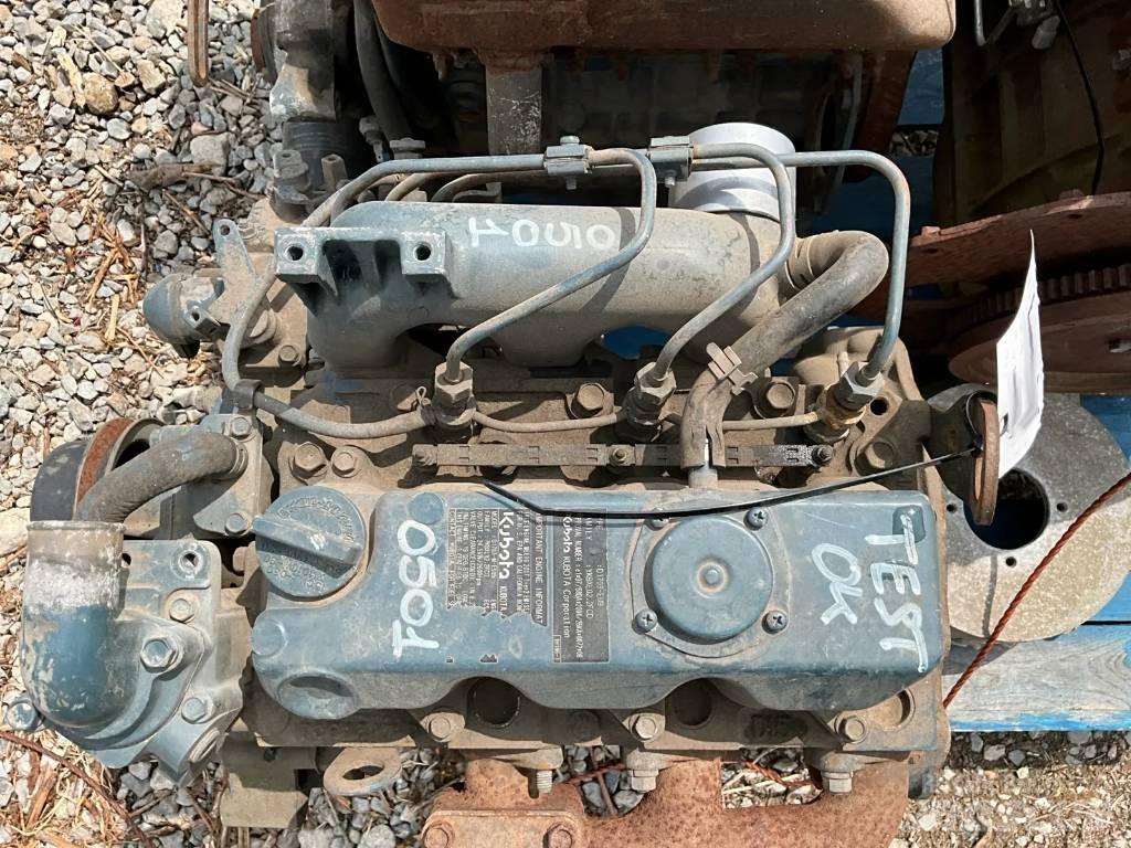 Kubota D 1703 发动机