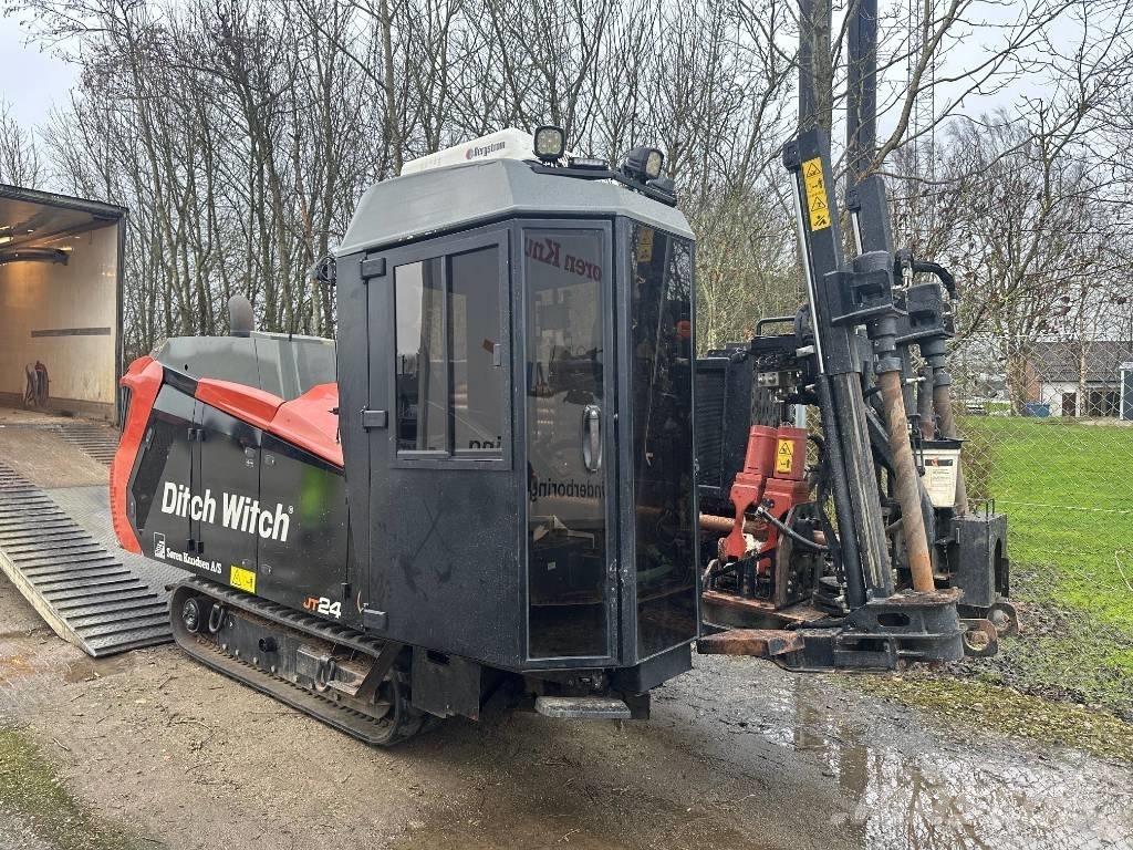 Ditch Witch JT 24 水平定向钻井设备