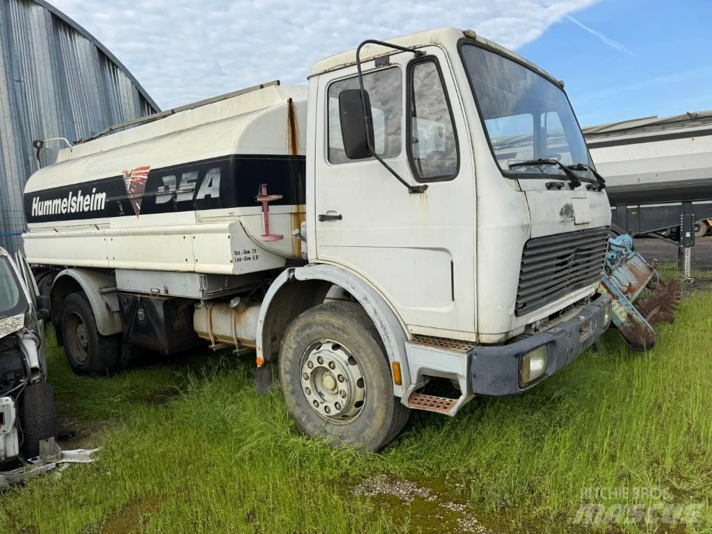 Mercedes-Benz 1417 油罐车