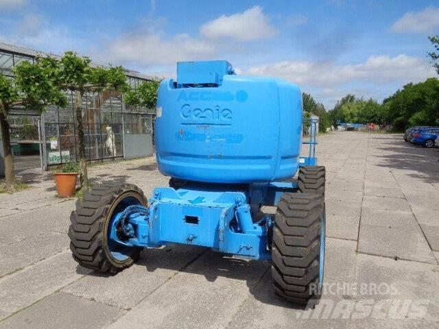 Genie Z45/25 曲臂高空工作平台
