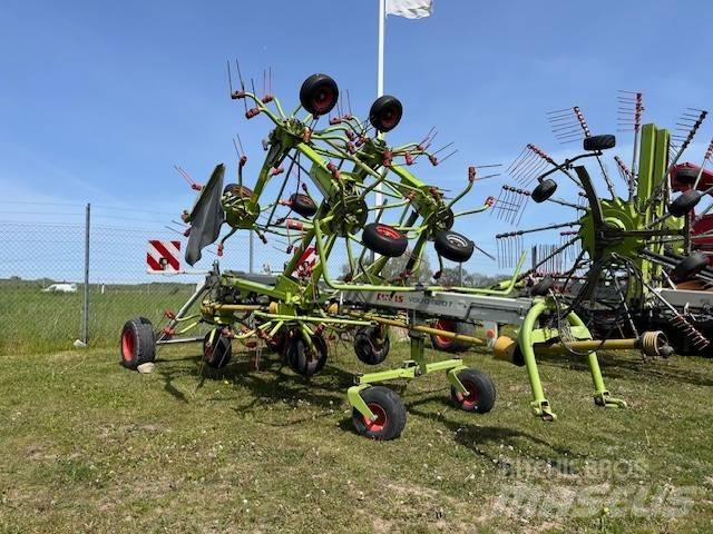 CLAAS Volto 1320 T 犁耙和摊草机