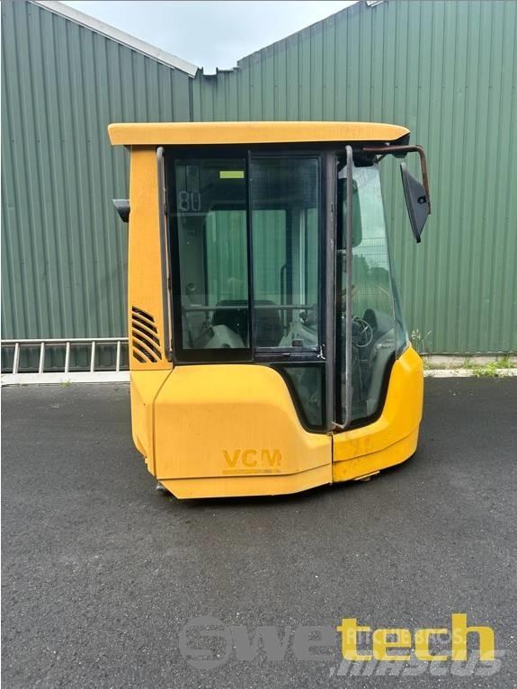 Volvo Cab 驾驶室与内部