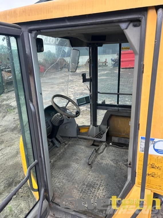 Volvo Cab 驾驶室与内部