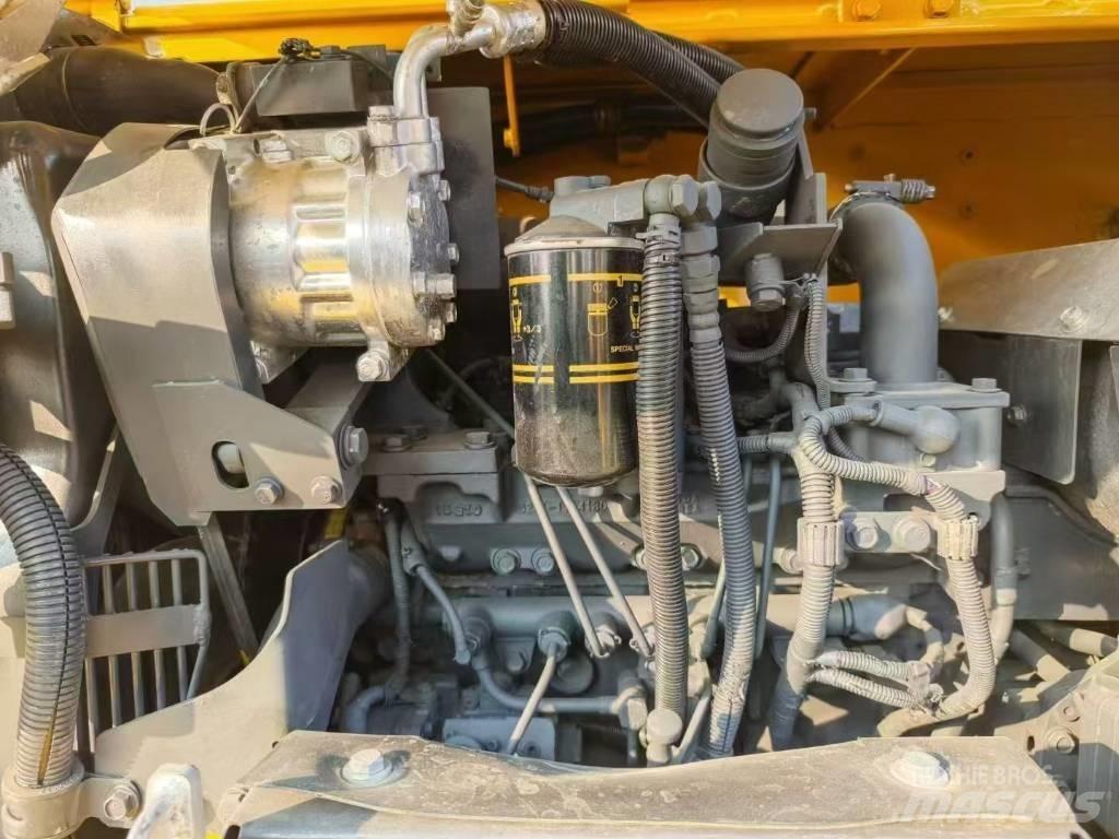Komatsu 70-8 履带挖掘机