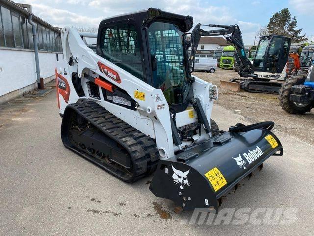 Bobcat T590E 滑移装载机