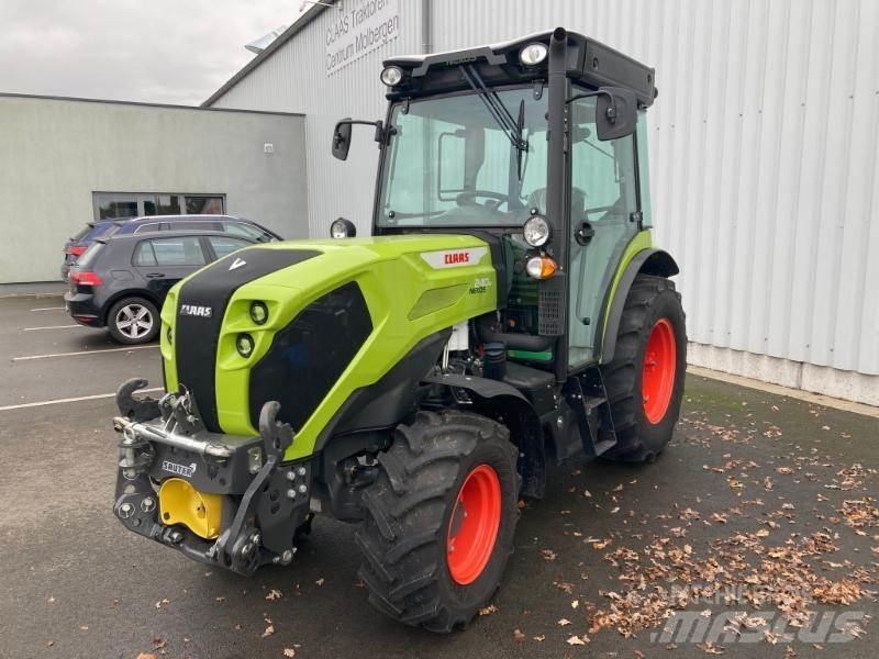 CLAAS NEXOS 240 M 拖拉机/农用车