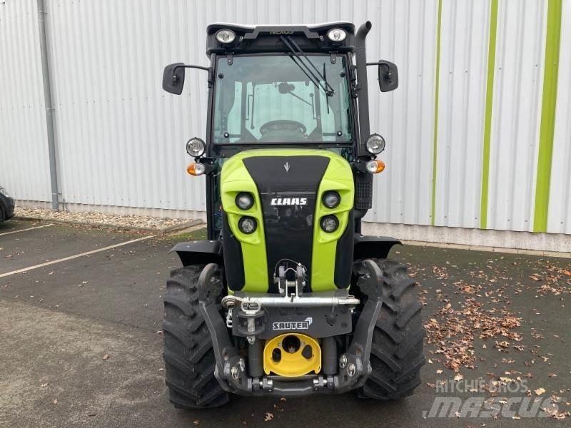 CLAAS NEXOS 240 M 拖拉机/农用车