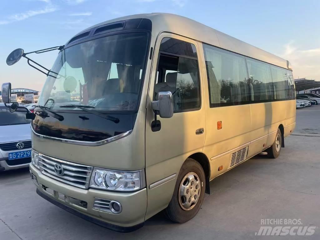 Toyota Coaster 公路客运汽车