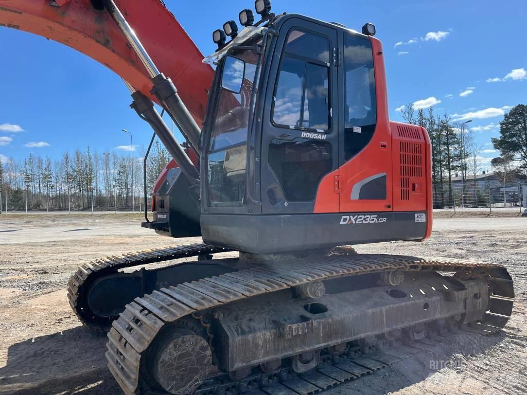 Doosan DX 235 LCR 履带挖掘机