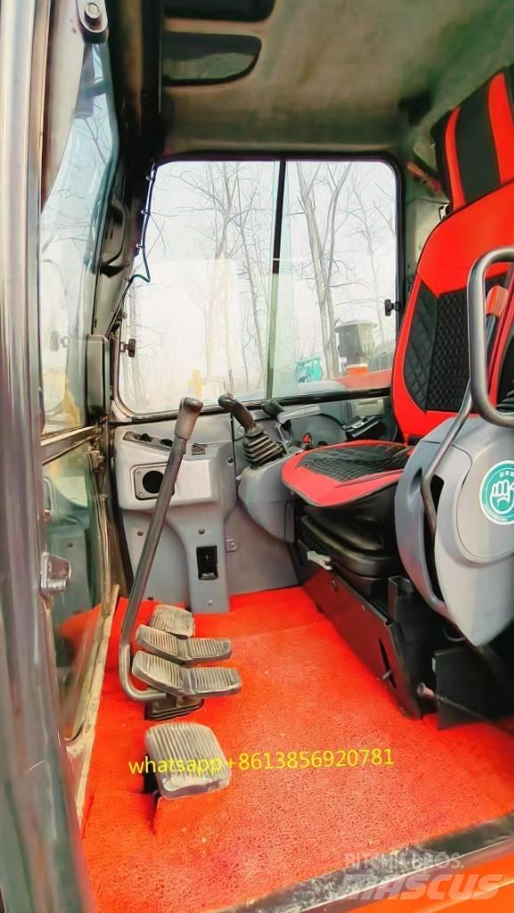 Kubota KX 185 中型挖掘机