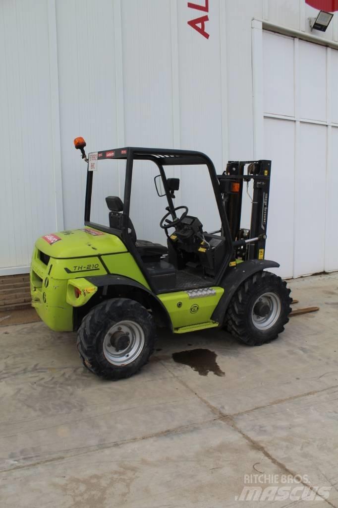 Agrimac TH210 伸缩臂叉装车|叉装车