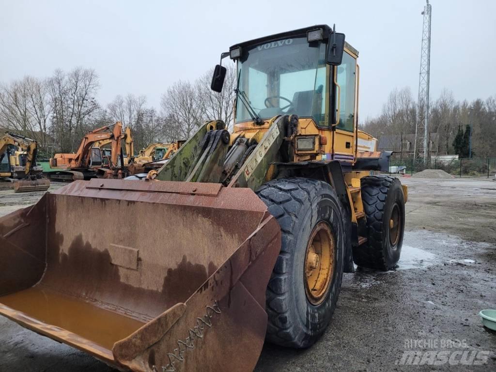 Volvo L 70 C 轮式装载机