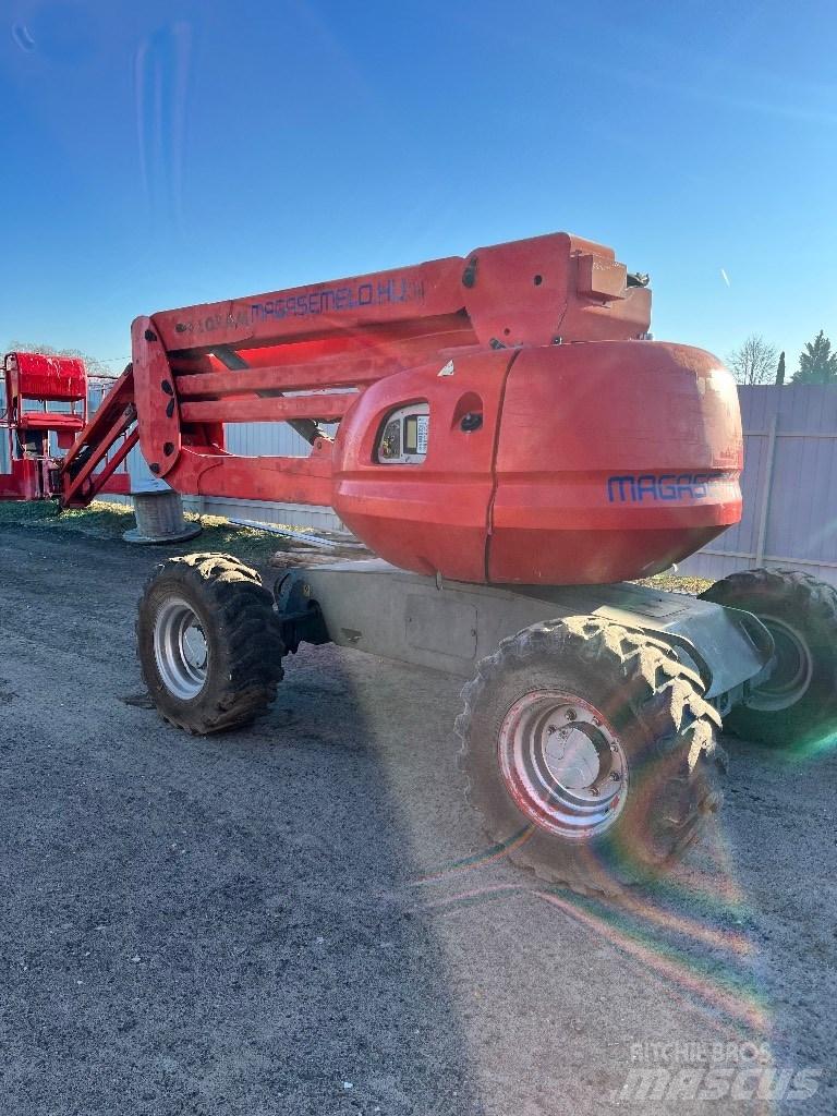 Manitou 160 ATJ 曲臂高空工作平台