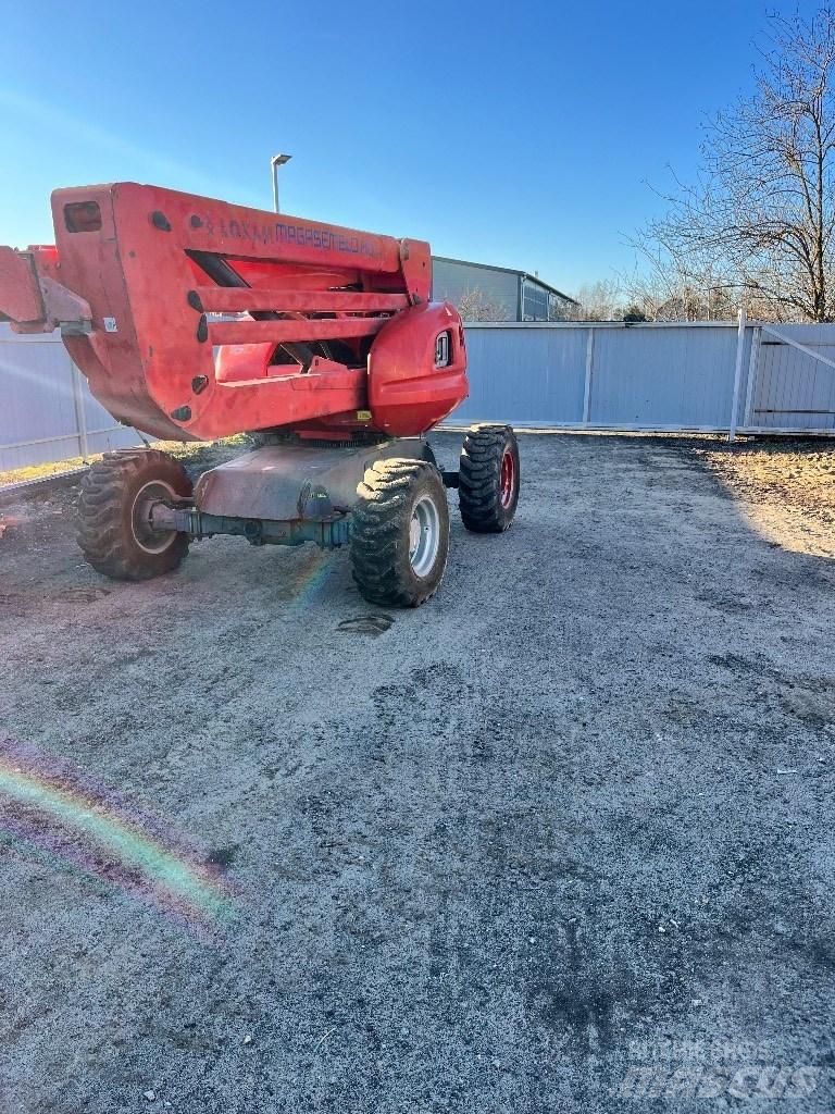 Manitou 160 ATJ 曲臂高空工作平台