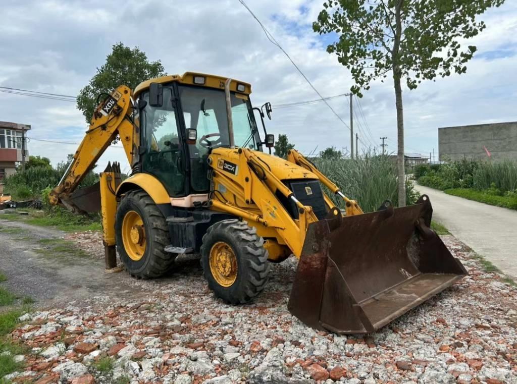 JCB 3 CX 反铲装载机