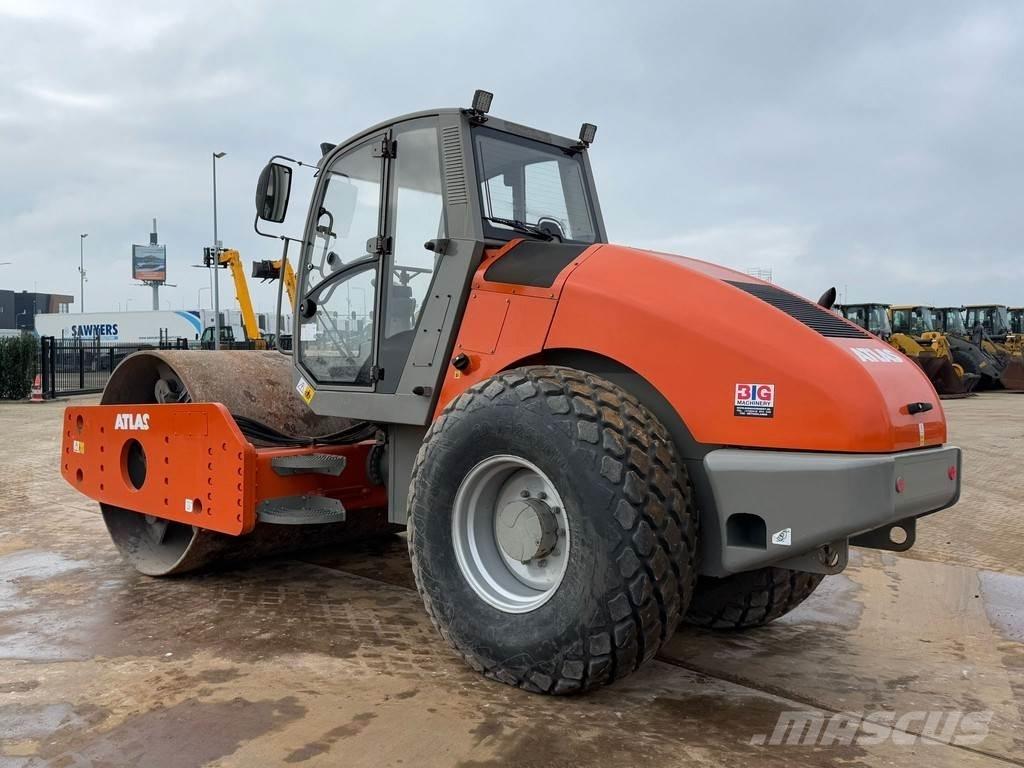 Atlas AW1120 (12t) 单轮压路机