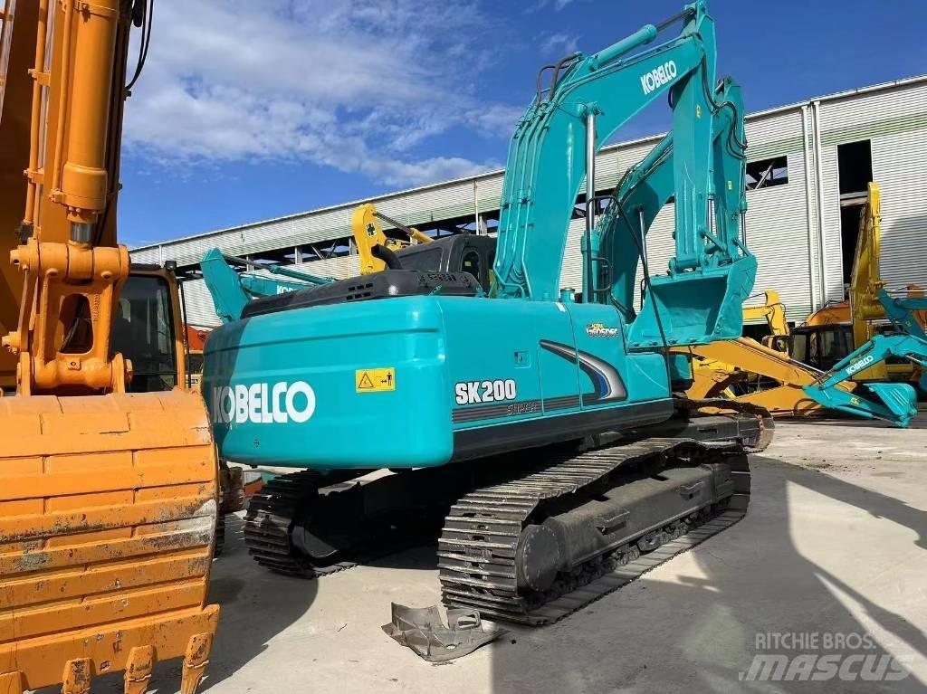 Kobelco SK 200-8 履带挖掘机