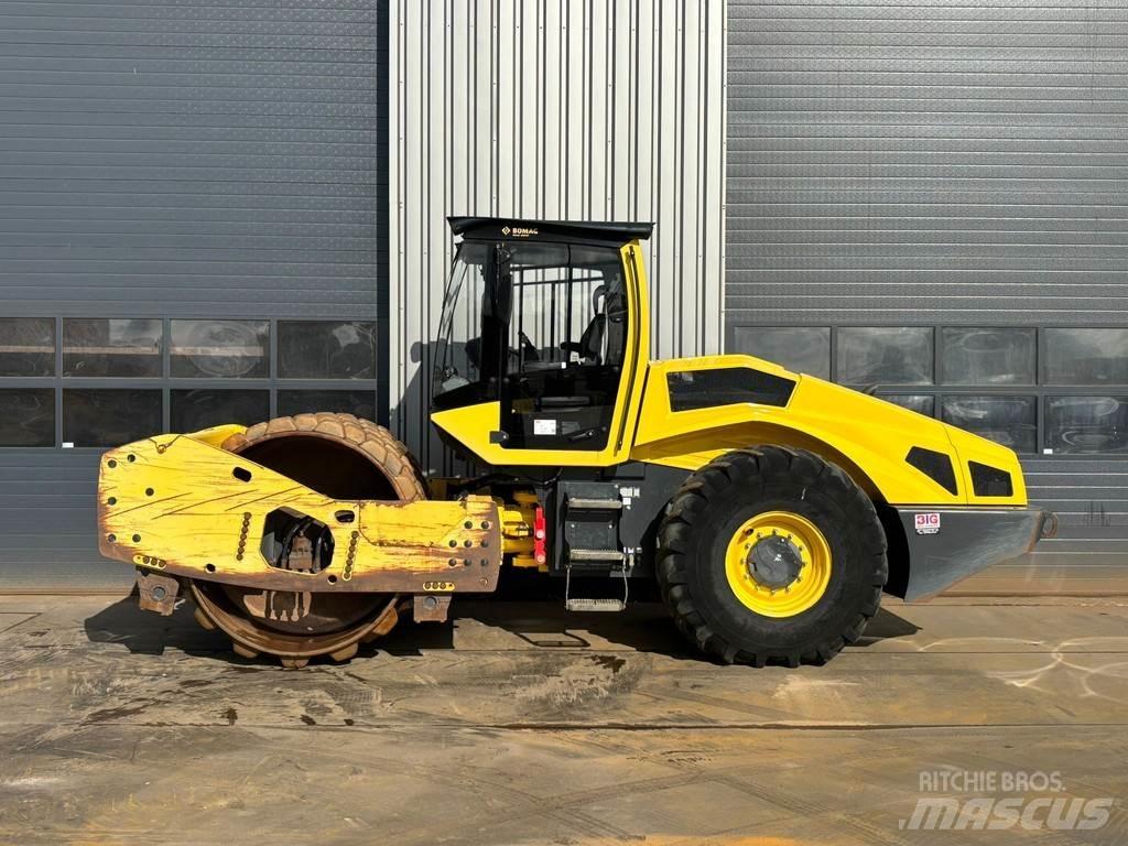 Bomag BW219PDH-5 单轮压路机