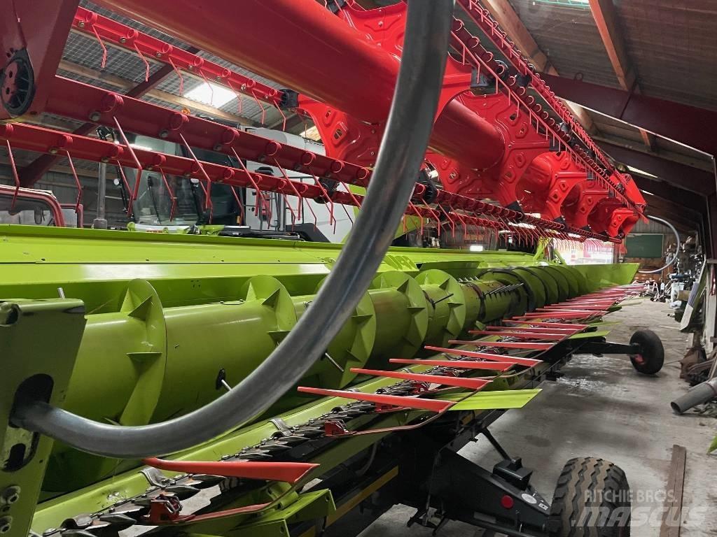 CLAAS Lexion 6700 联合收割机