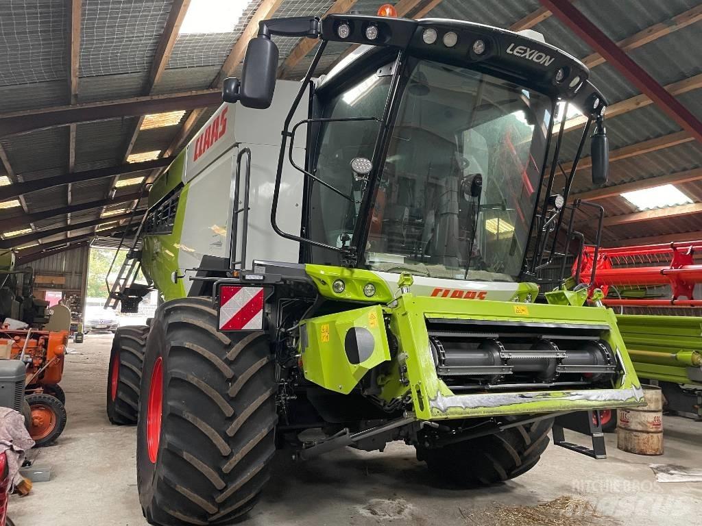 CLAAS Lexion 6700 联合收割机